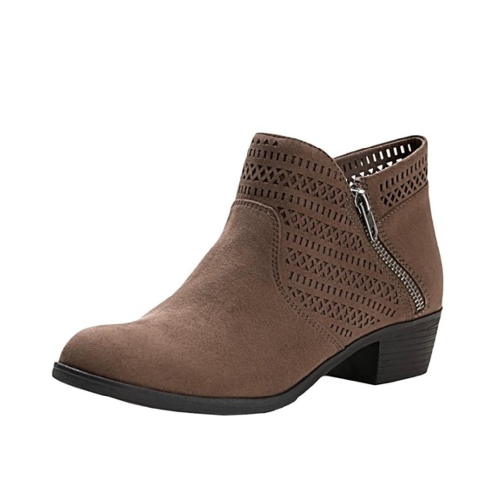 American Rag Womens Brown Perforate Padded Abby Round Toe Block Heel Booties 6.5